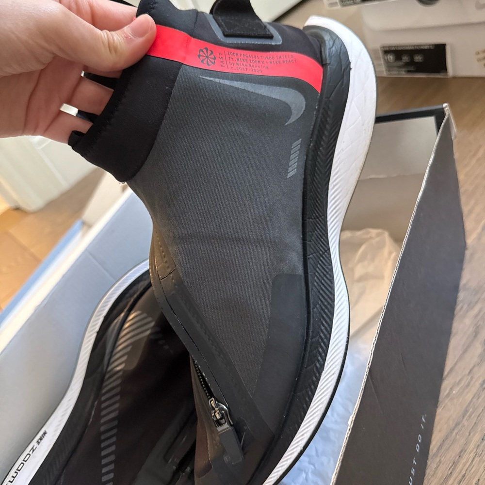 Nike Zoom Pegasus Turbo Shield WP